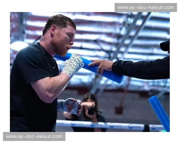 陨石撞击水银：阿瓦雷兹与卡汉，那一夜的速度与力量之殇